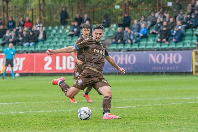 他的首发打 他的首发打