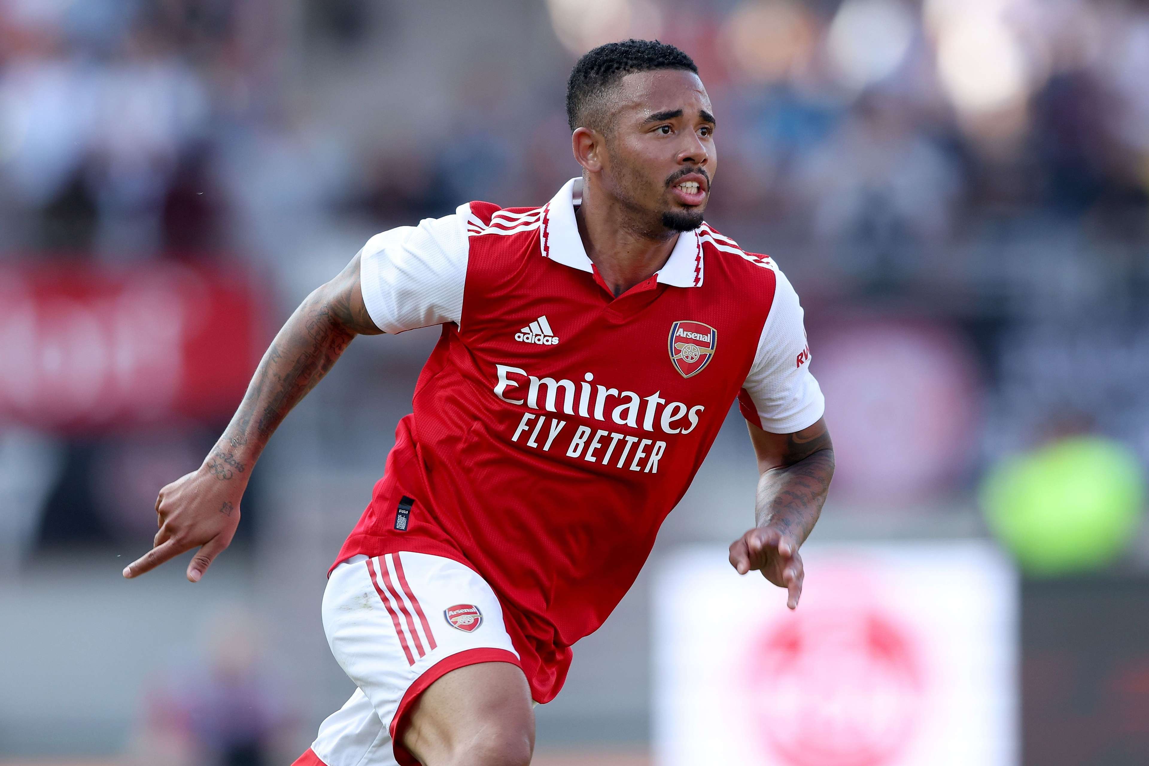 红军精神不 红军精神不